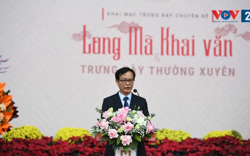 Khai mạc trưng bày chuyên đề: Long Mã Khai Văn tại Bảo tàng Hà Nội